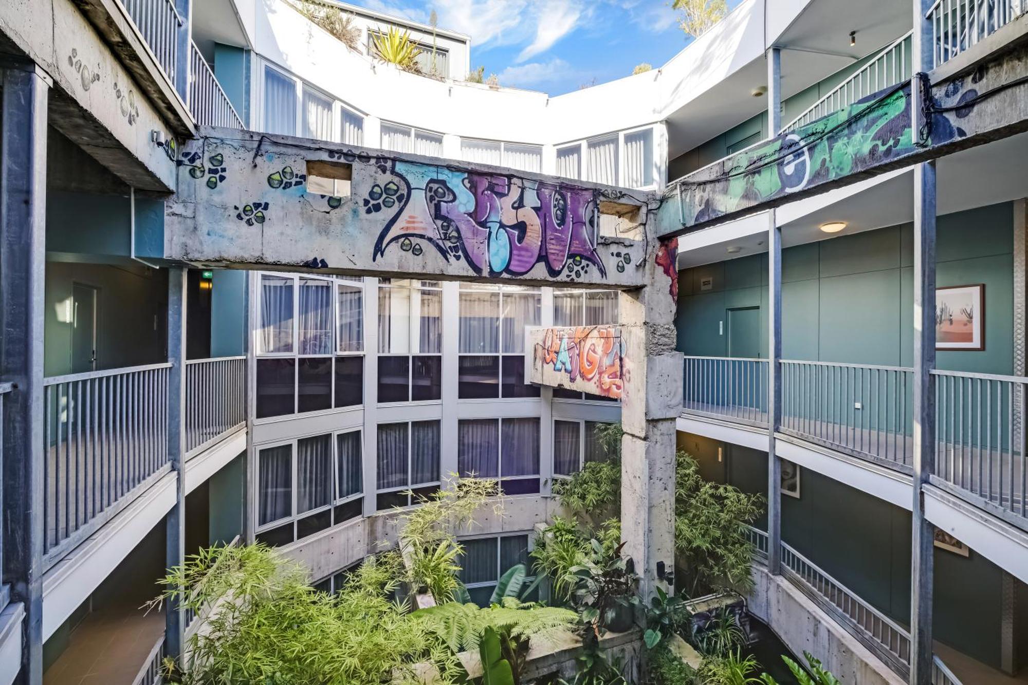 The Urban Newtown Hotell Sydney Exteriör bild
