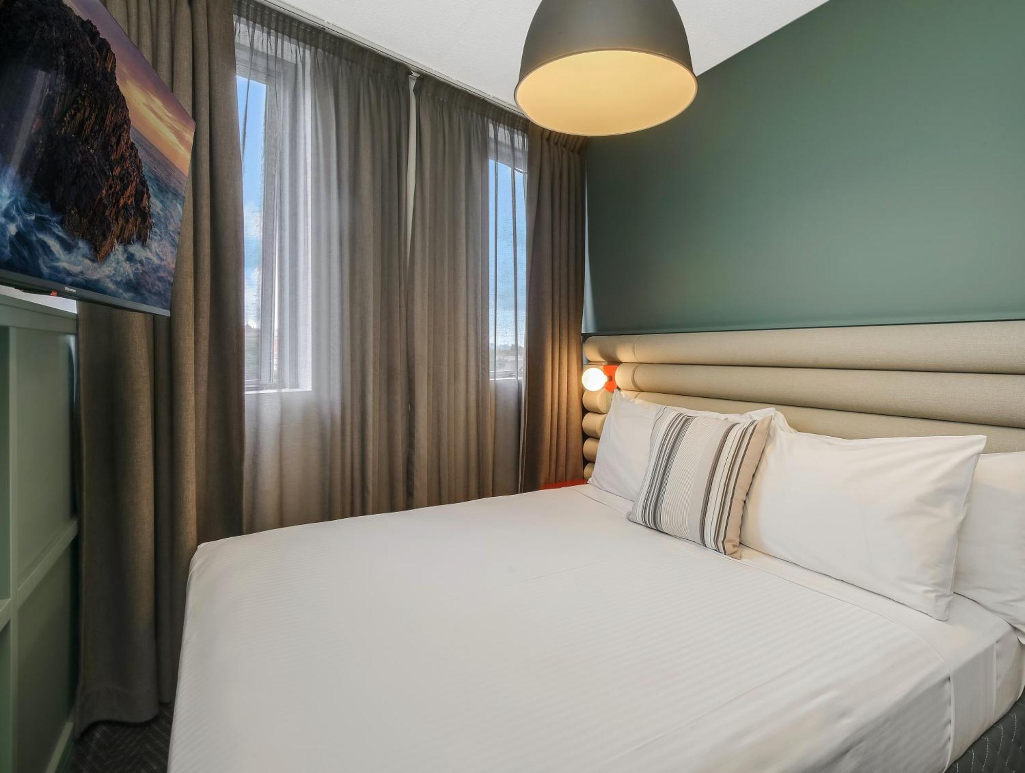 The Urban Newtown Hotell Sydney Exteriör bild