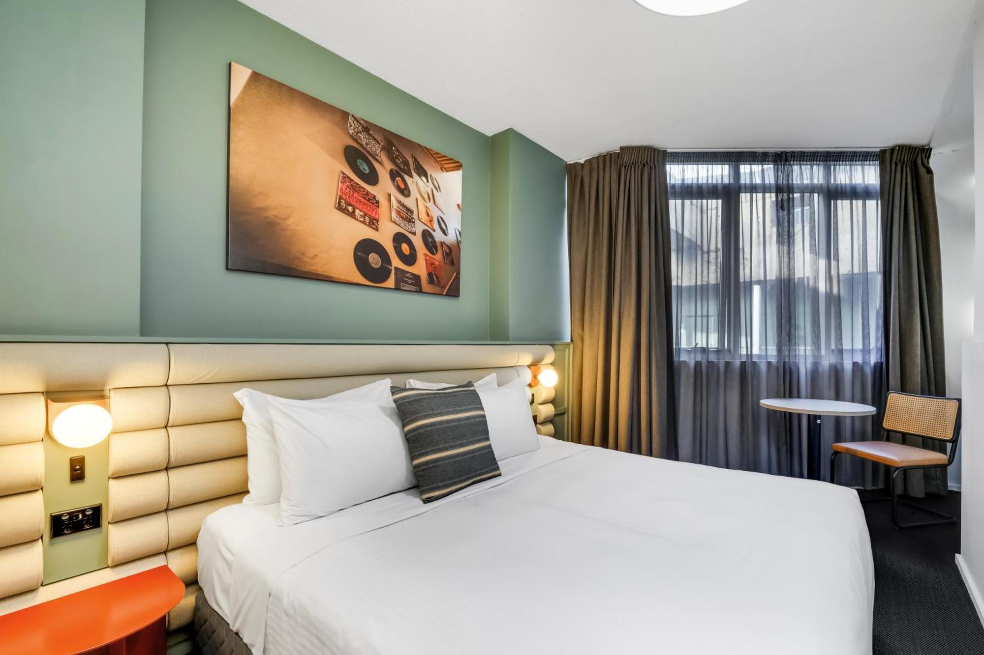 The Urban Newtown Hotell Sydney Exteriör bild