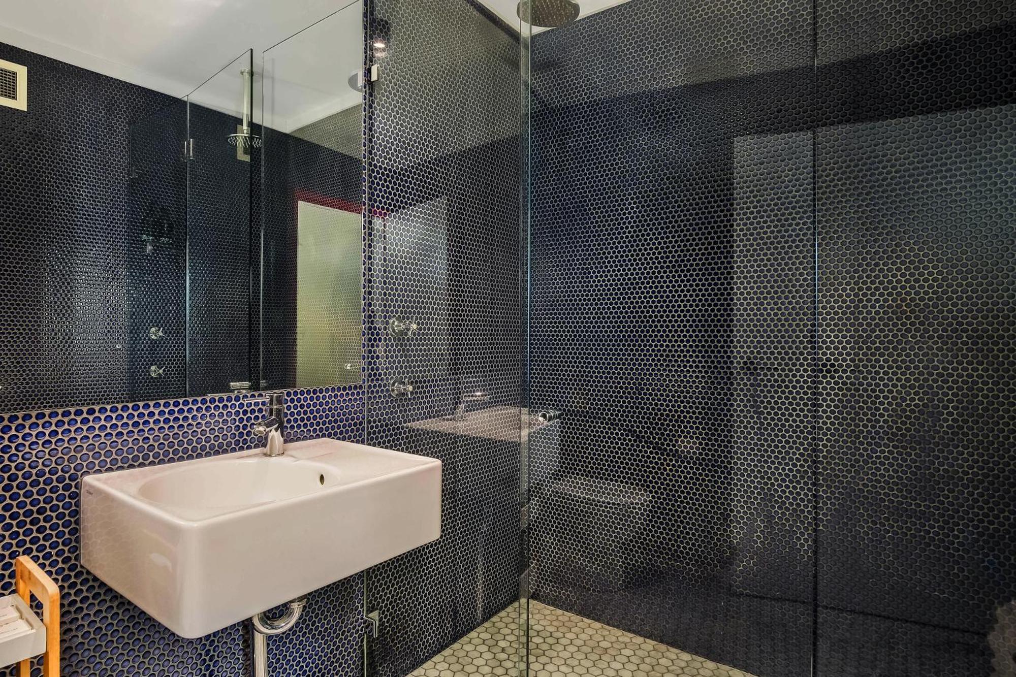 The Urban Newtown Hotell Sydney Exteriör bild